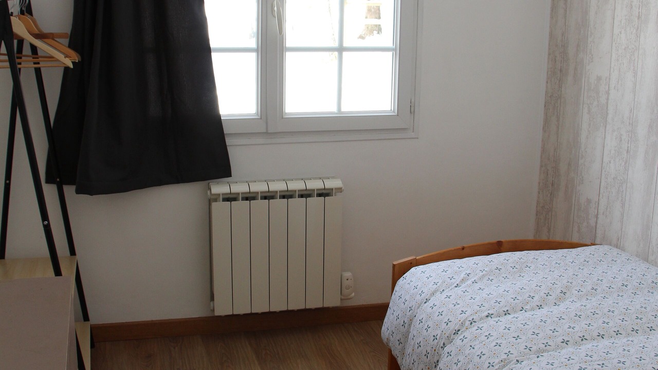 Photo of Bedroom in Echallon