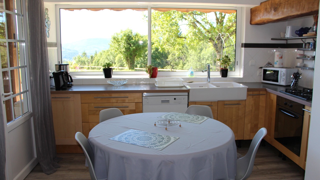 Photo of Kitchen in Echallon