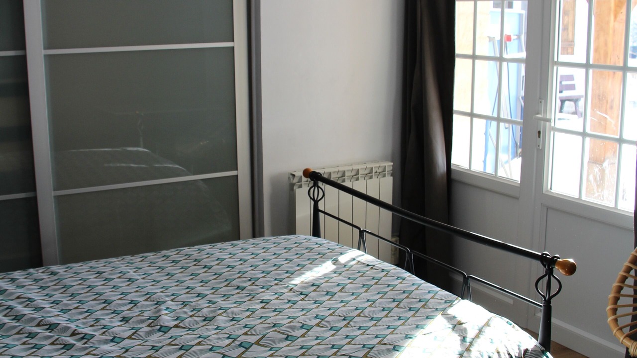 Photo of Bedroom in Echallon