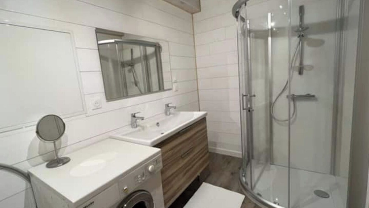 Photo of Bathroom in Etival