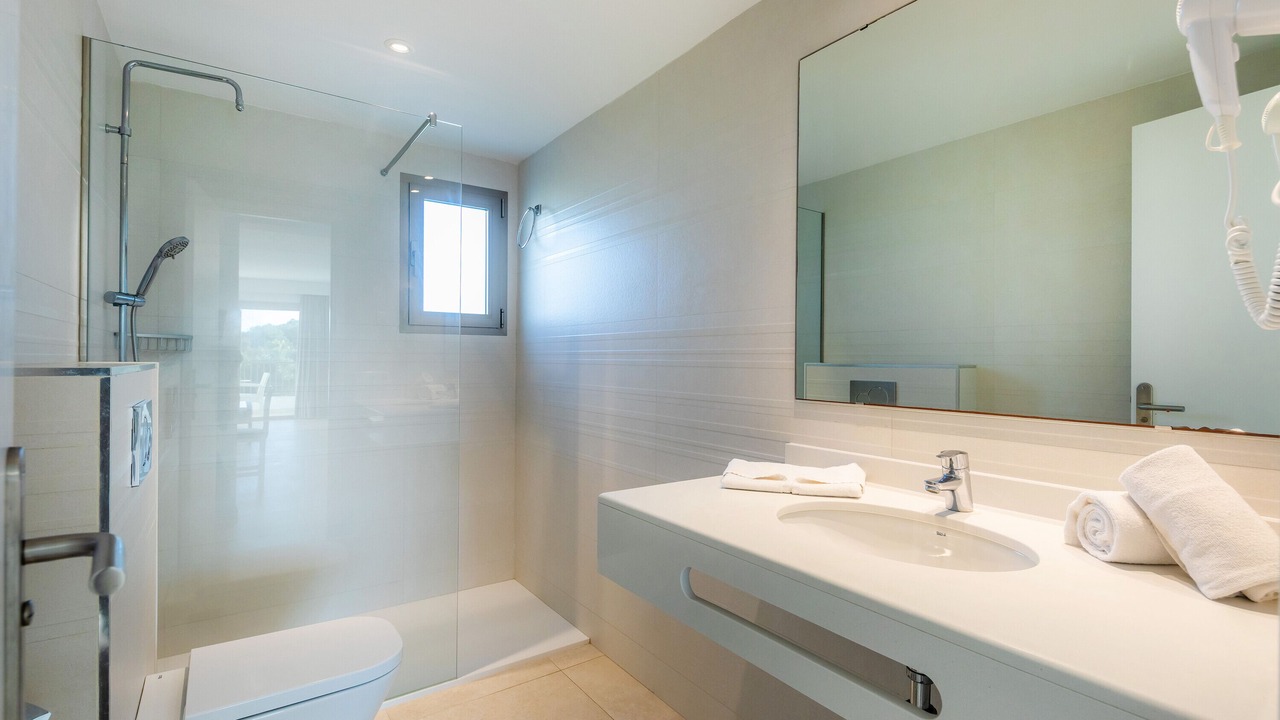 Photo of Bathroom in Cala Ferrera