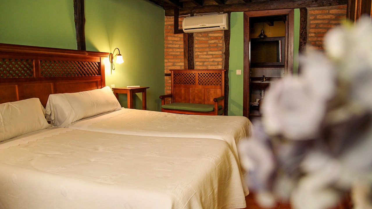 Photo of Bedroom in Pasaron de la Vera