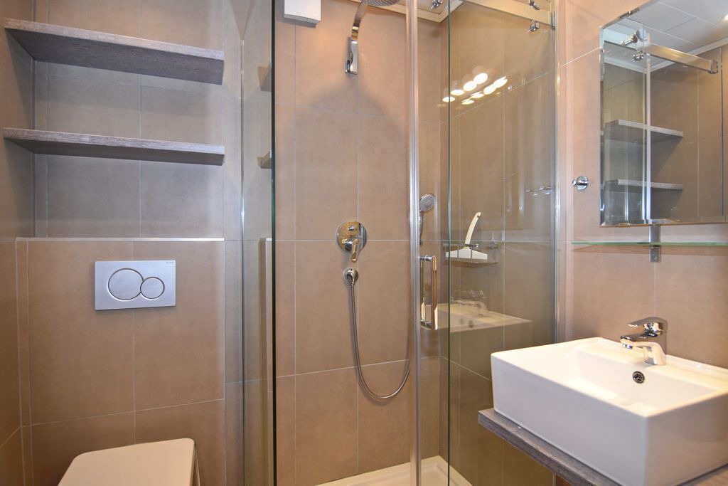 Photo of Bathroom in Tinnum