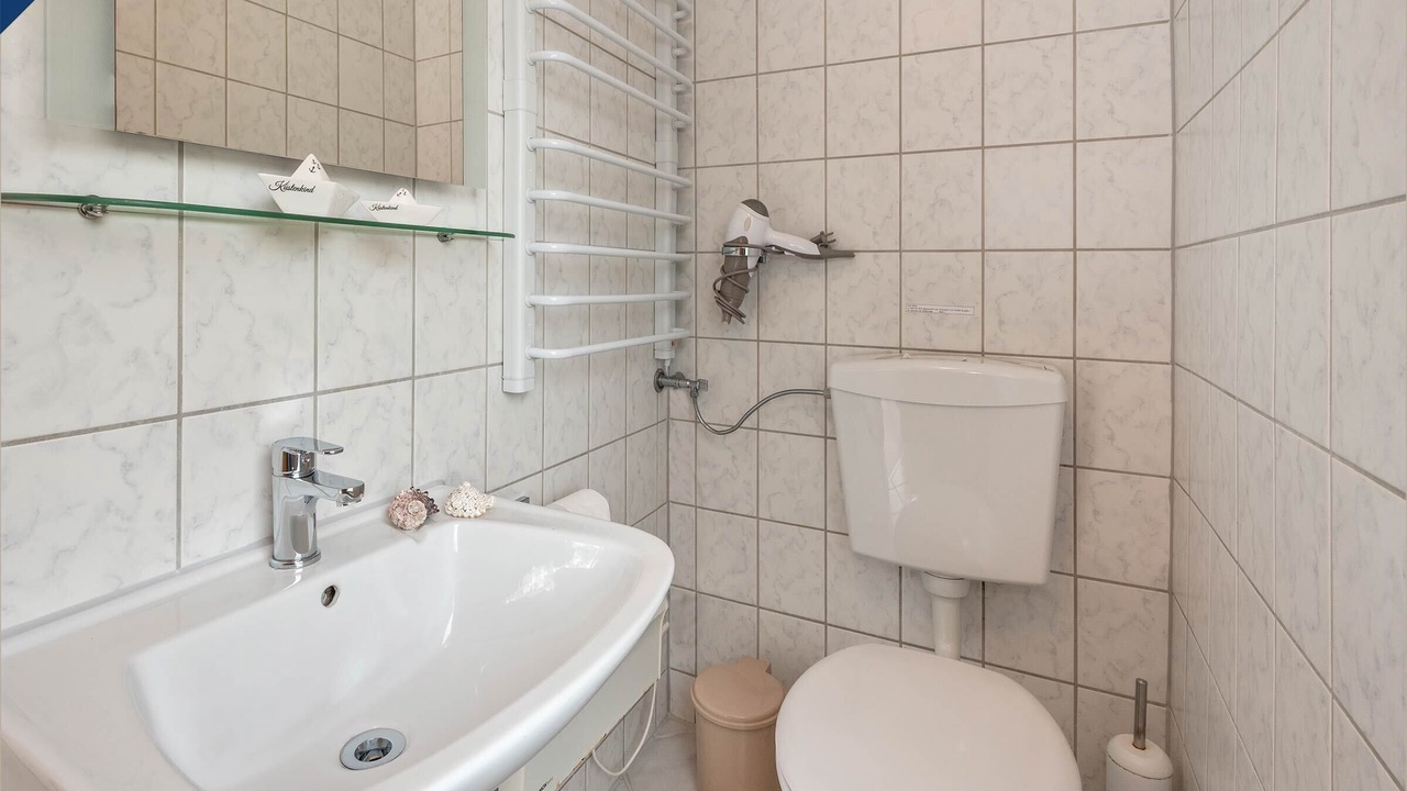 Photo of Bathroom in Luetow