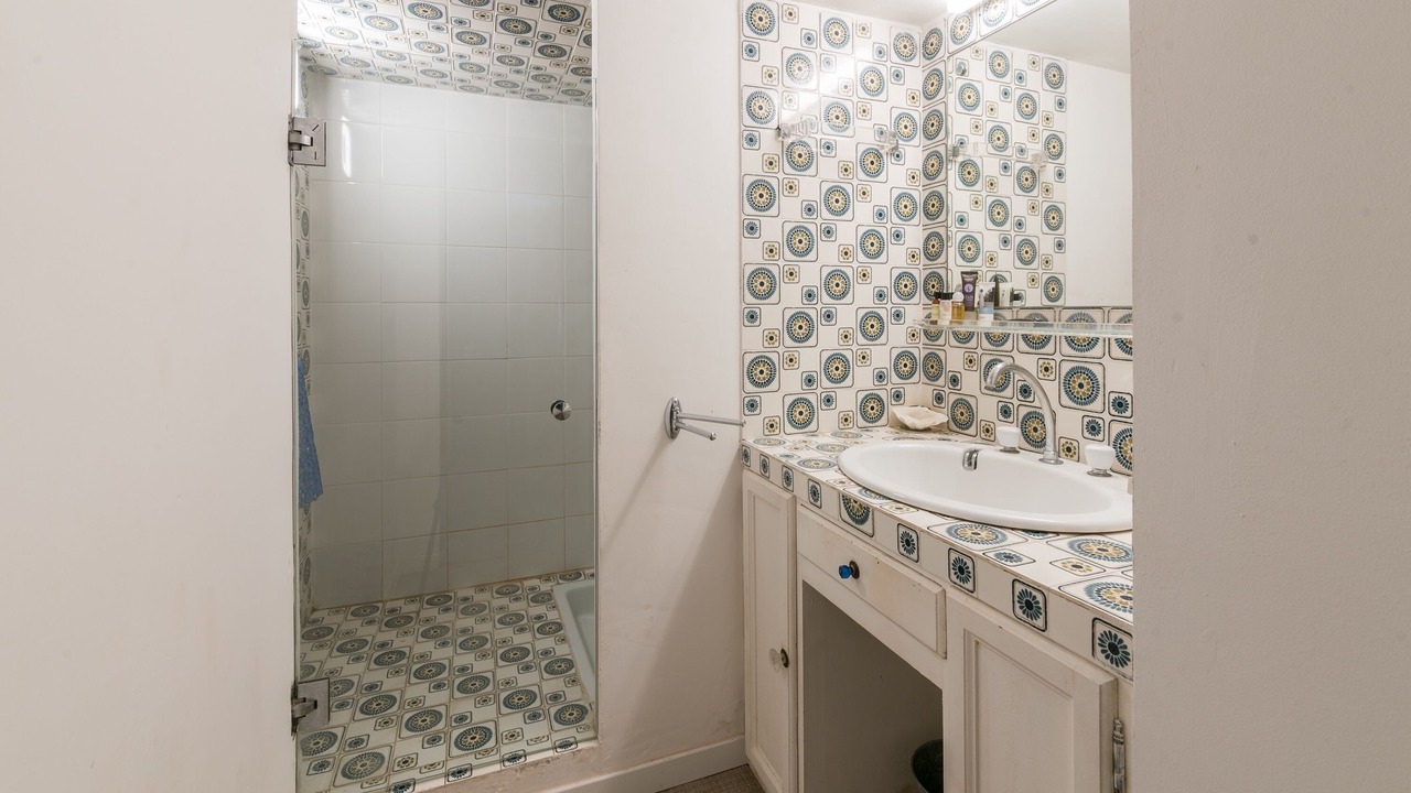 Photo of Bathroom in Paradou