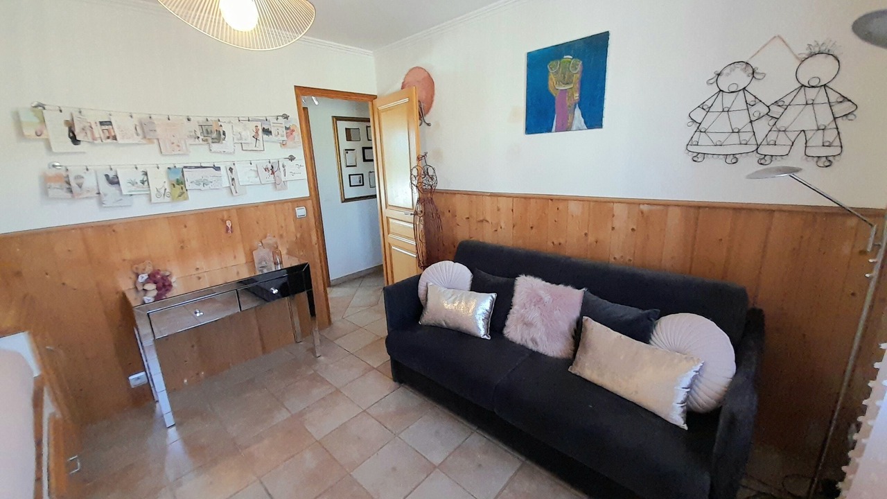 Photo of Livingroom in Ledenon