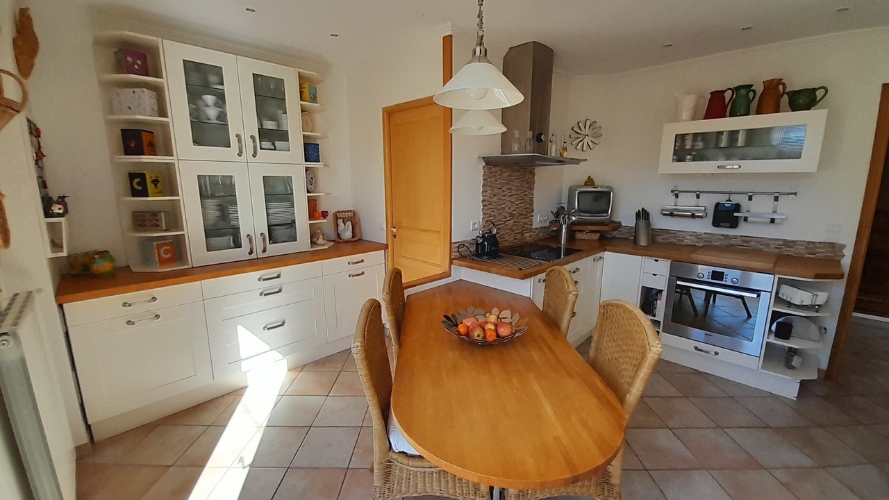 Photo of Kitchen in Ledenon