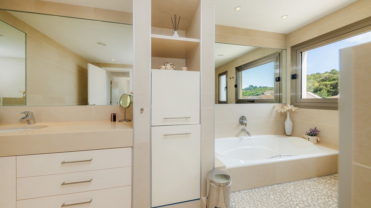 Photo of Bathroom in Son Carrio