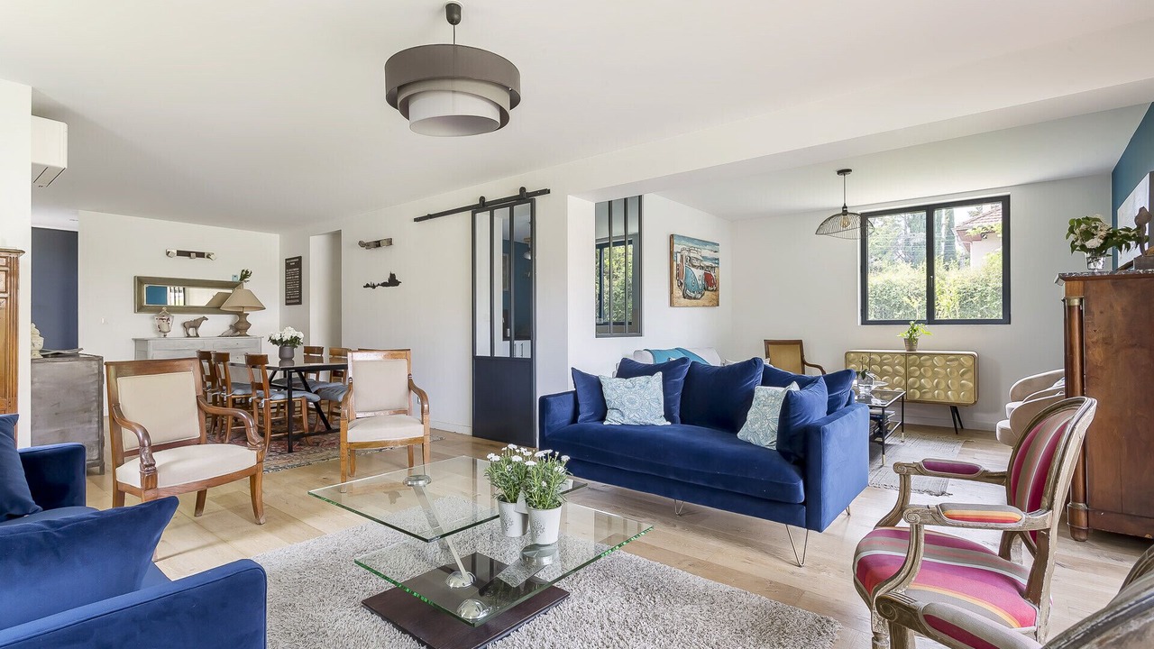 Photo of Livingroom in Tassin-la-Demi-Lune