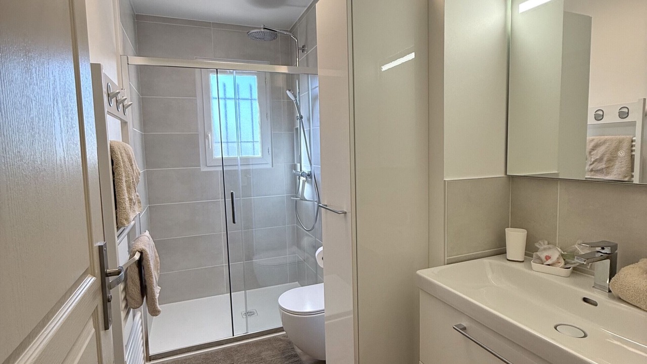 Photo of Bathroom in Mallemort