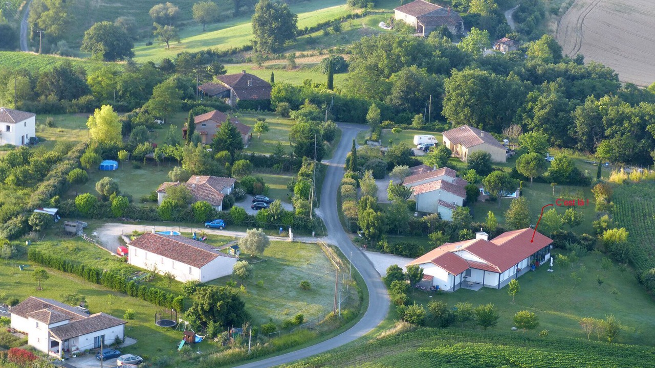 Photo of Outdoor in Ambres