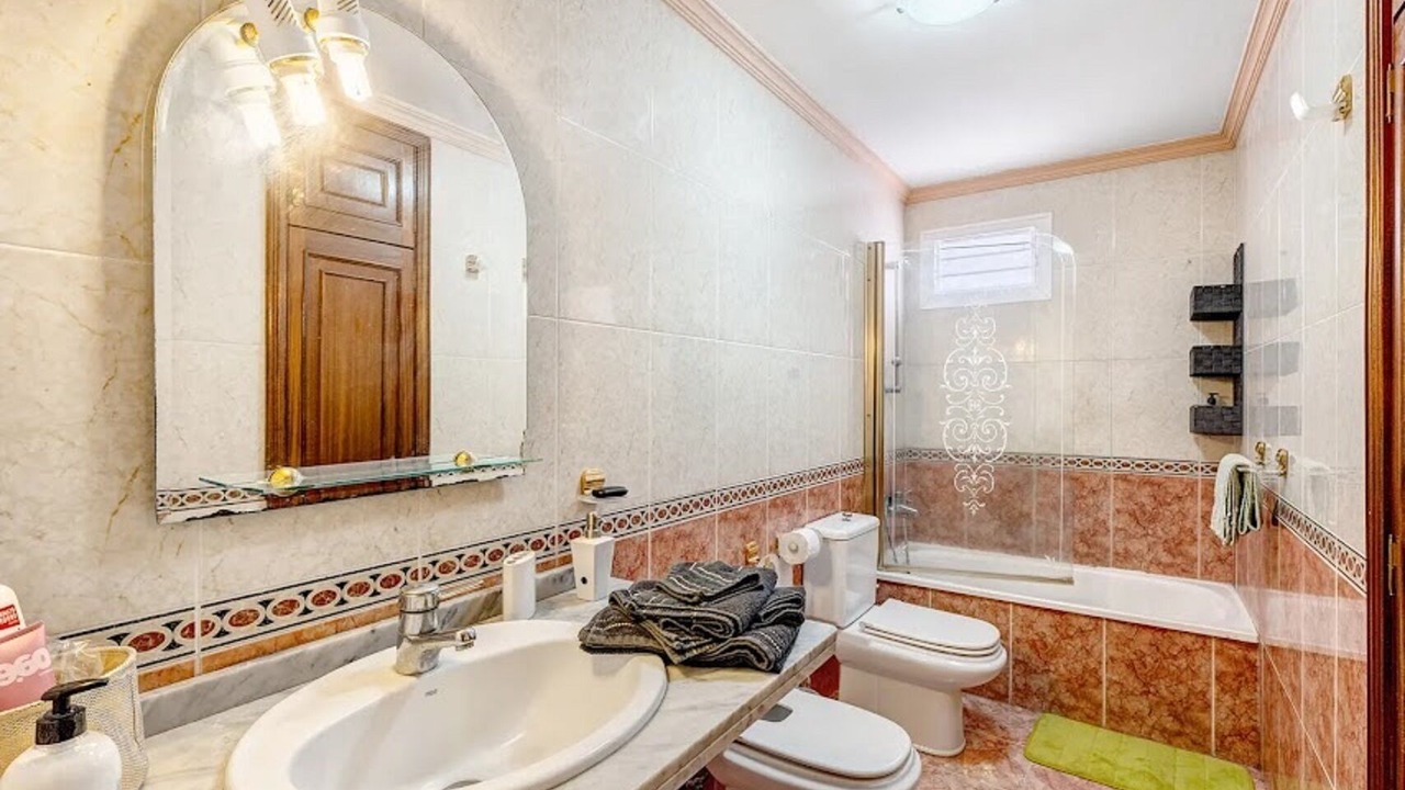 Photo of Bathroom in Almaraz