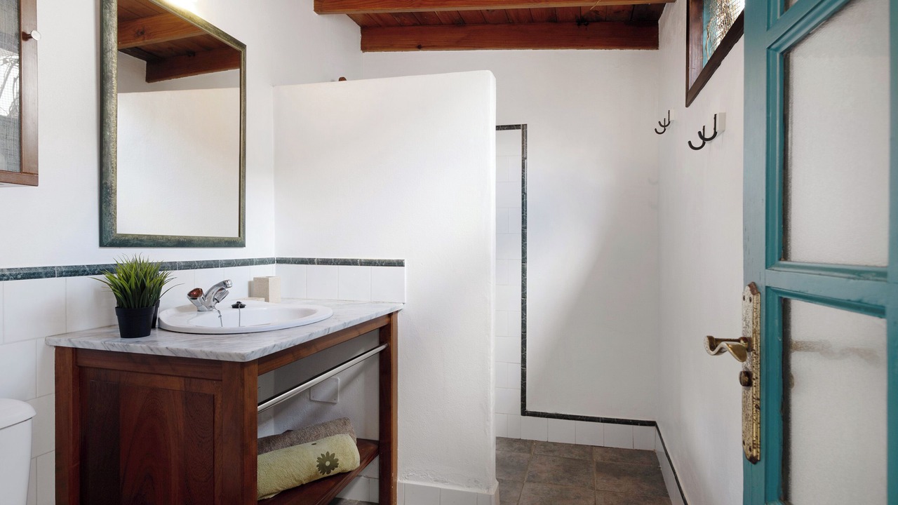 Photo of Bathroom in Haria