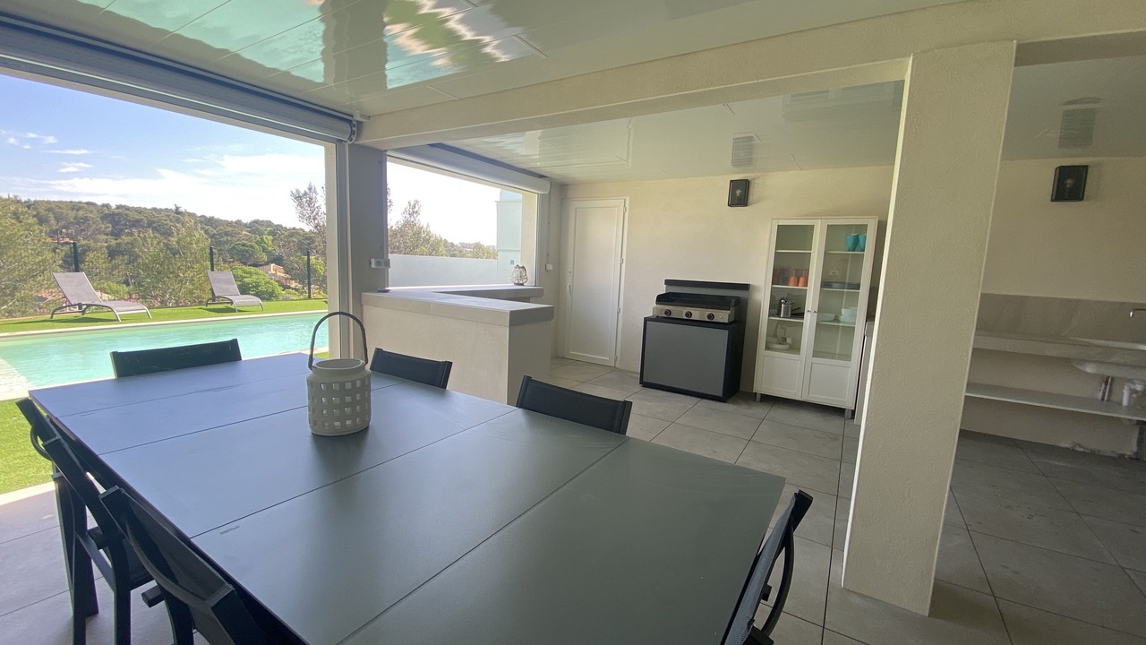 Photo of Outdoor in Caremeau