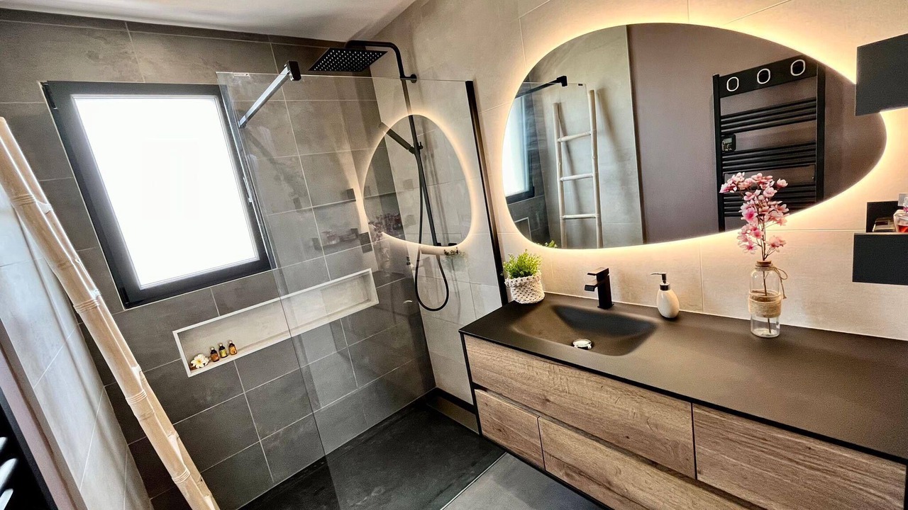 Photo of Bathroom in Saint-Gely-du-Fesc