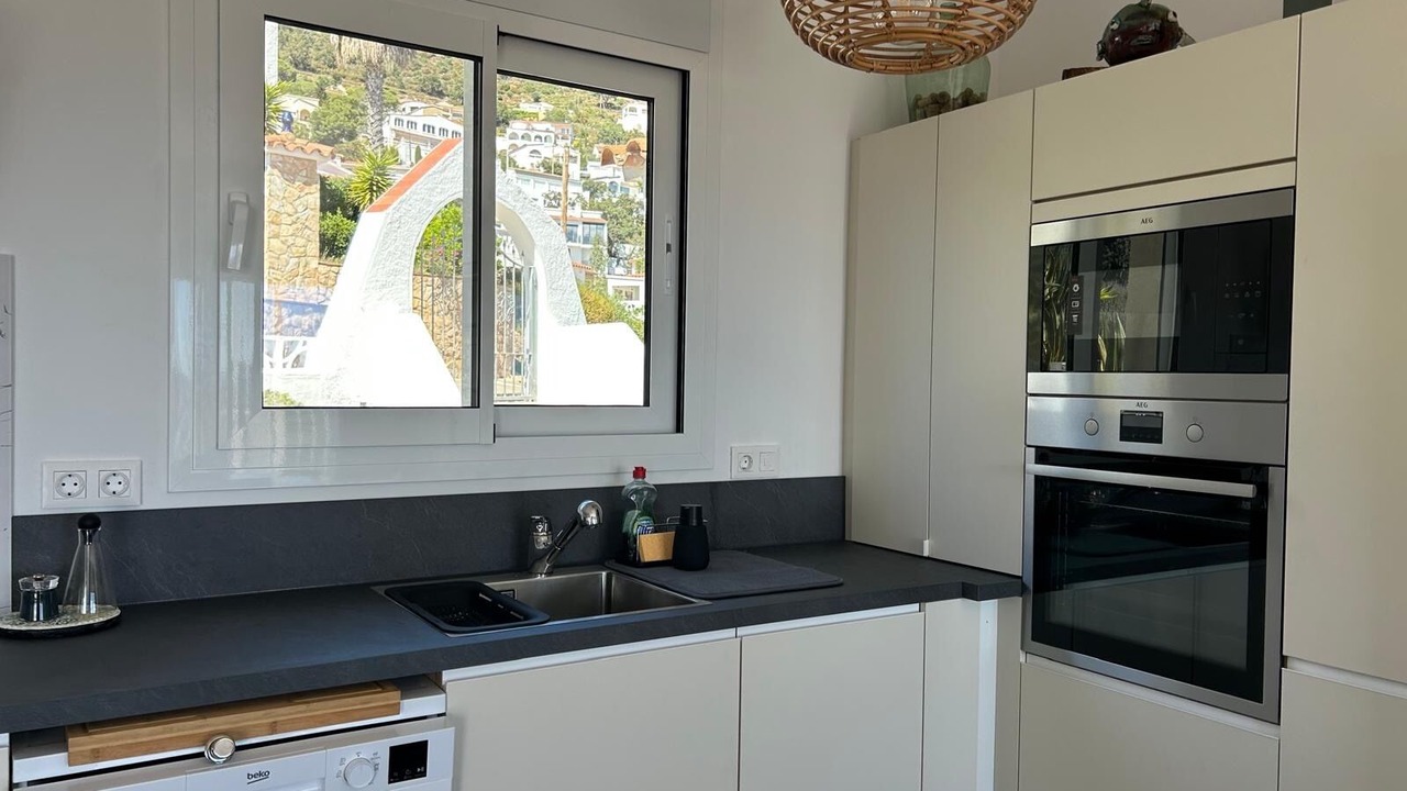Photo of Kitchen in Roses
