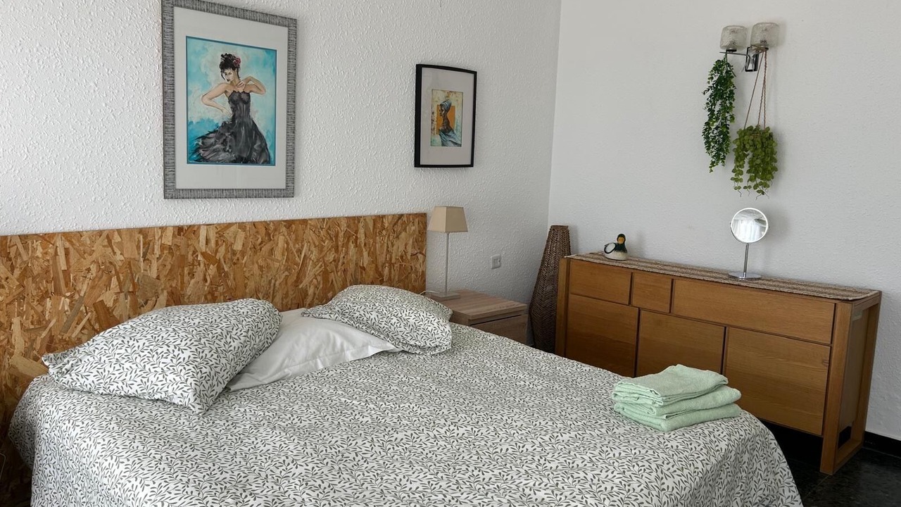 Photo of Bedroom in Roses