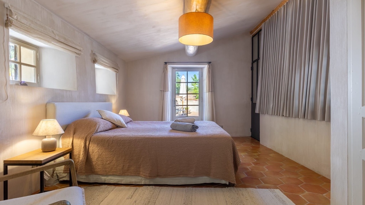 Photo of Bedroom in Apt
