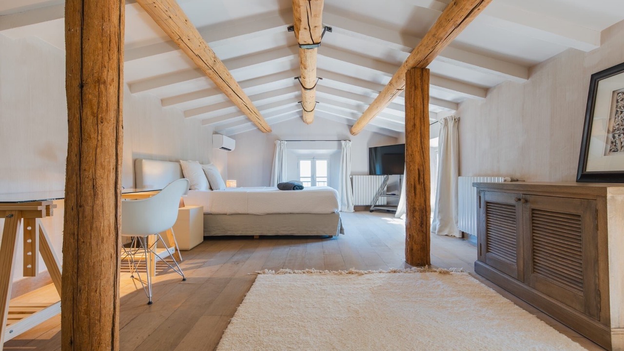 Photo of Bedroom in Apt
