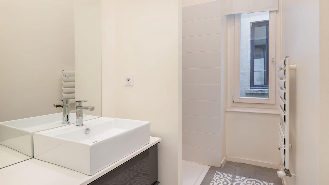 Photo of Bathroom in Les Cordeliers
