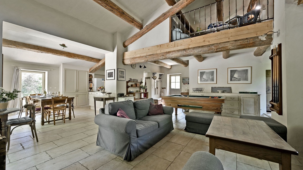Photo of Livingroom in Barjac