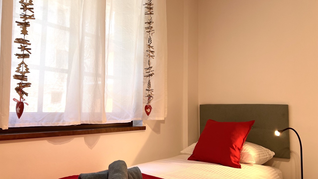 Photo of Bedroom in Llavorsi