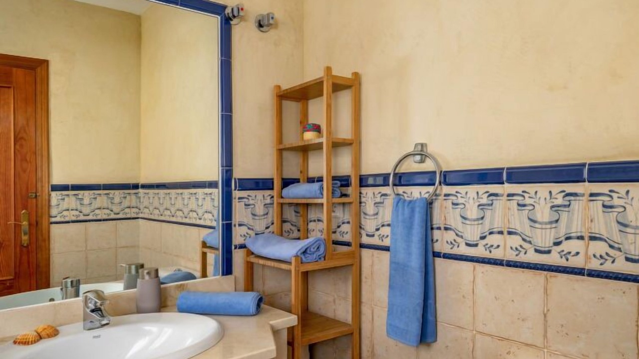 Photo of Bathroom in Marina de Casares