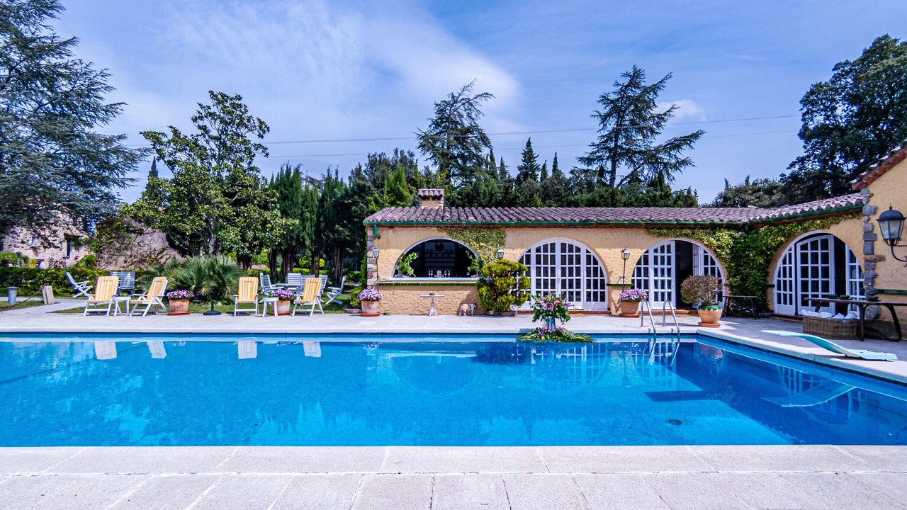 Photo of Outdoor in Darnius