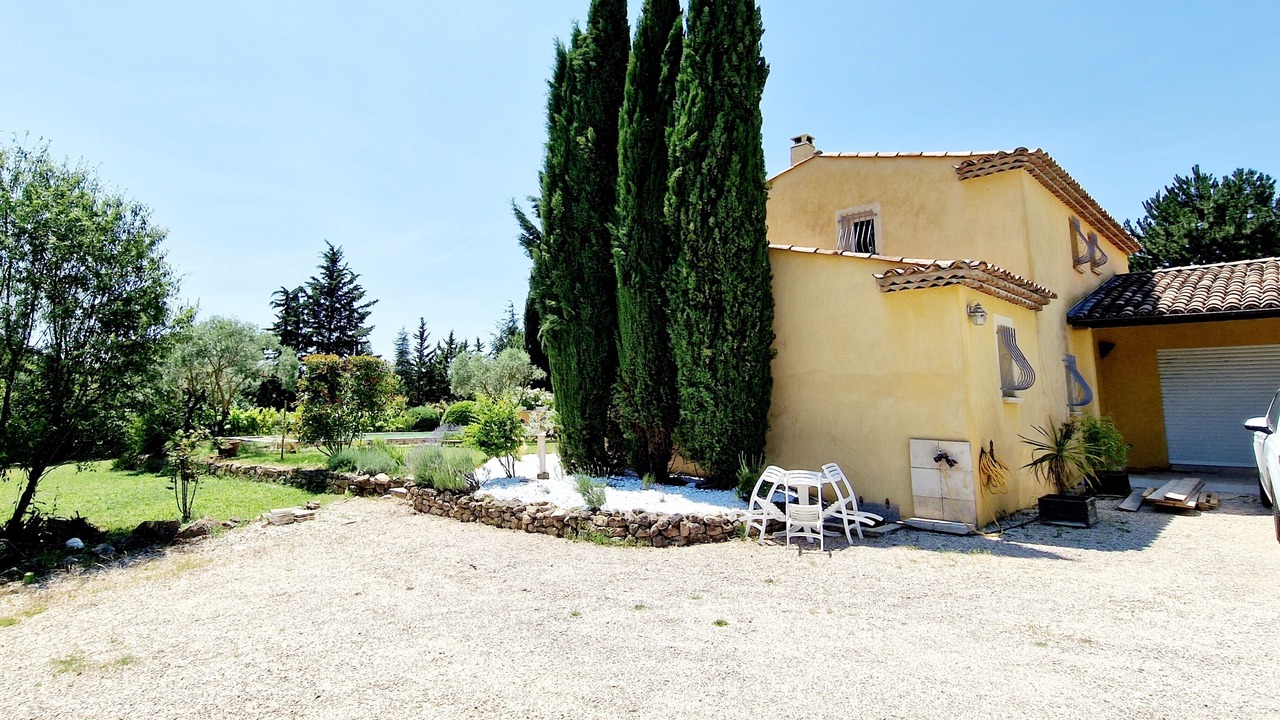 Photo of Outdoor in Ansouis