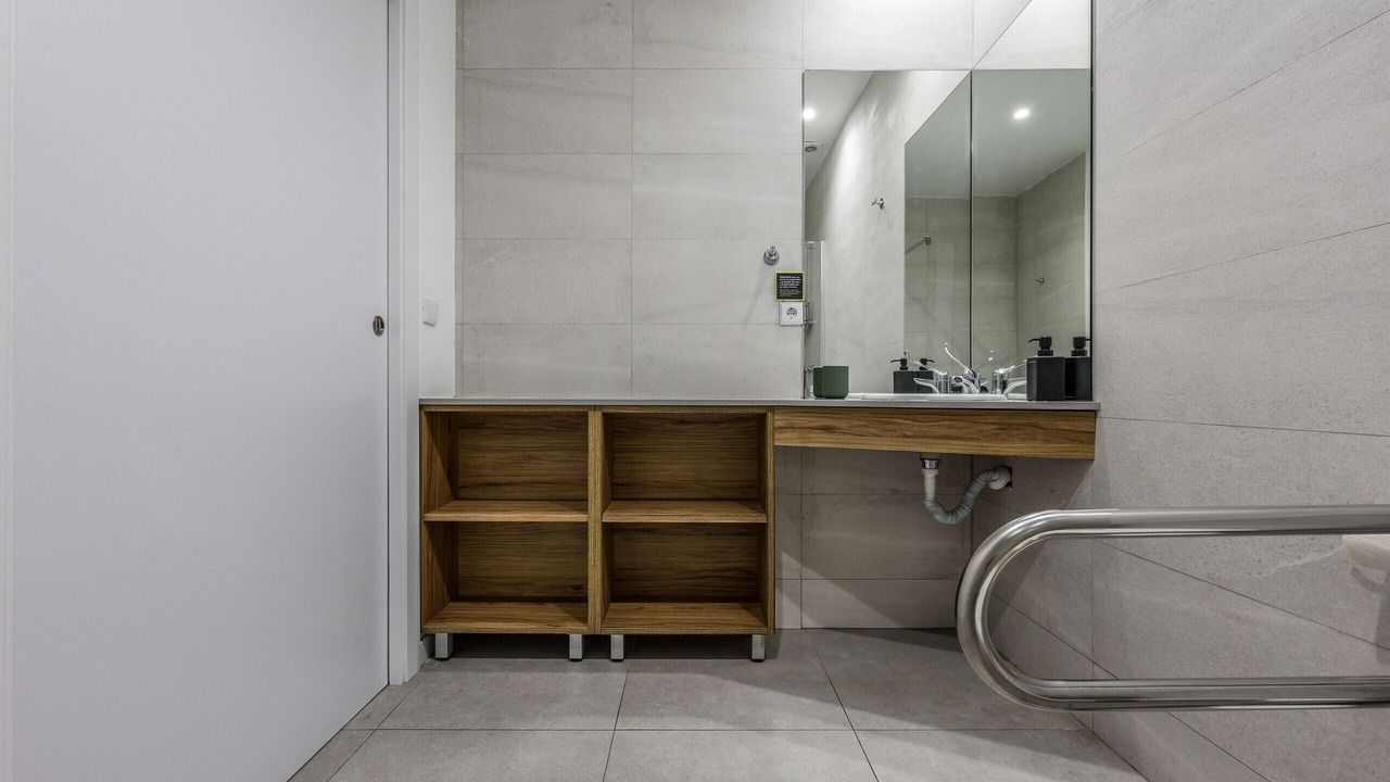 Photo of Bathroom in El Cabanyal