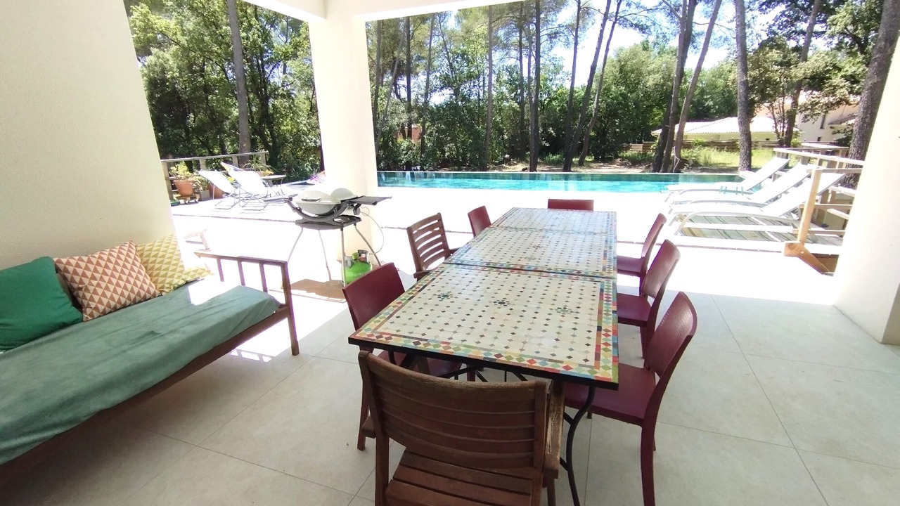 Photo of Outdoor in Saint-Vincent-de-Barbeyrargues