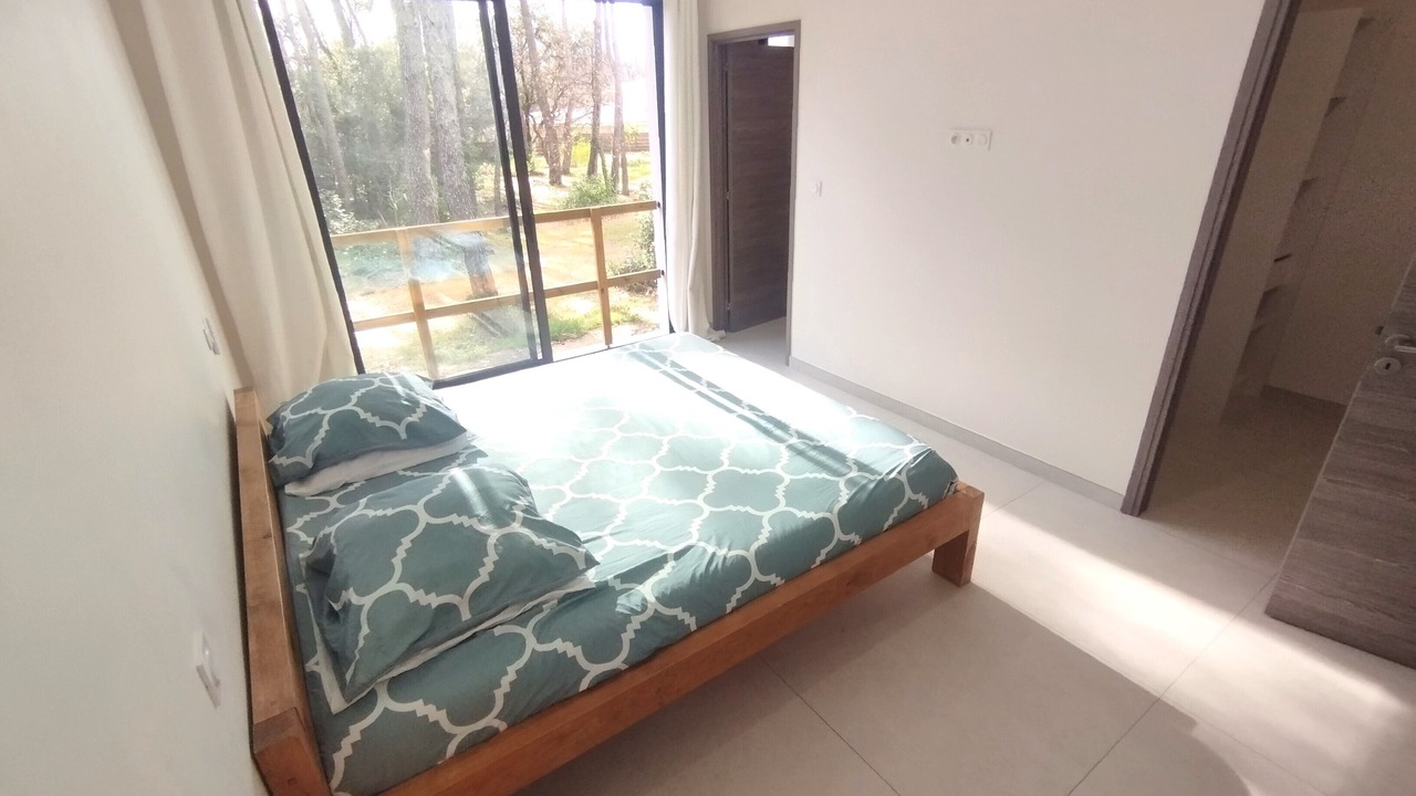 Photo of Bedroom in Saint-Vincent-de-Barbeyrargues
