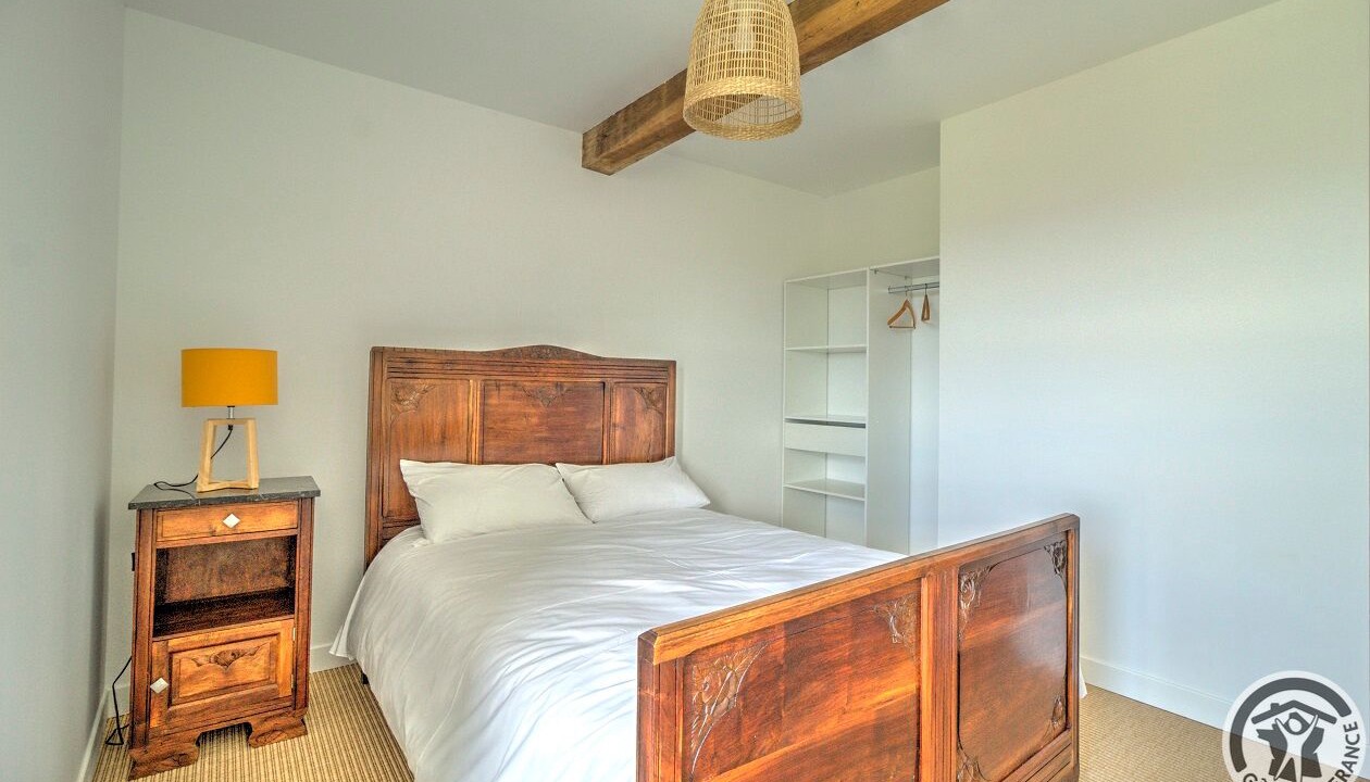Photo of Bedroom in Villecheneve