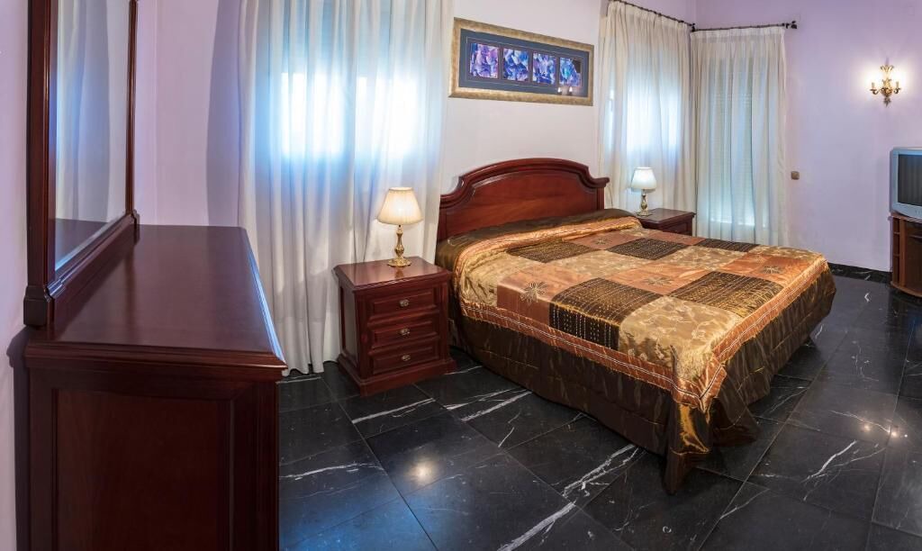 Photo of Bedroom in La Florida