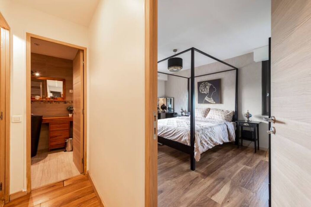 Photo of Bedroom in Etrembieres