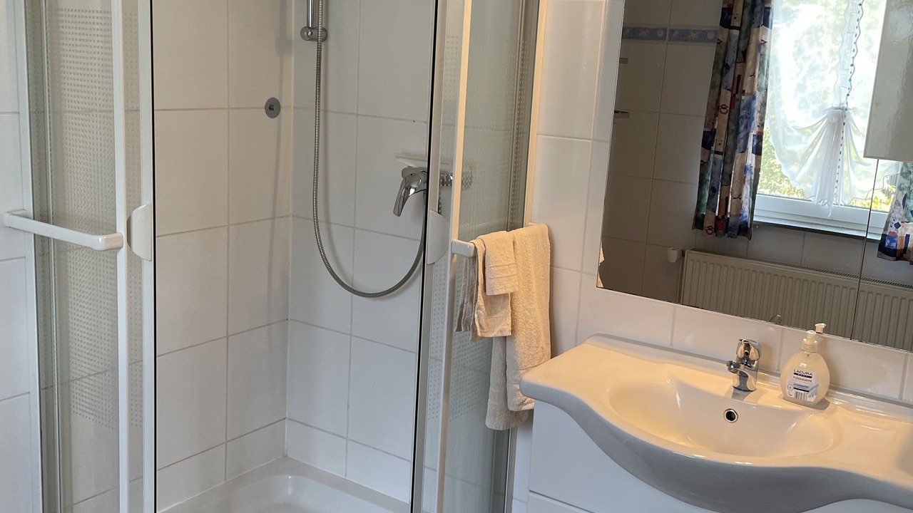 Photo of Bathroom in Ganderkesee