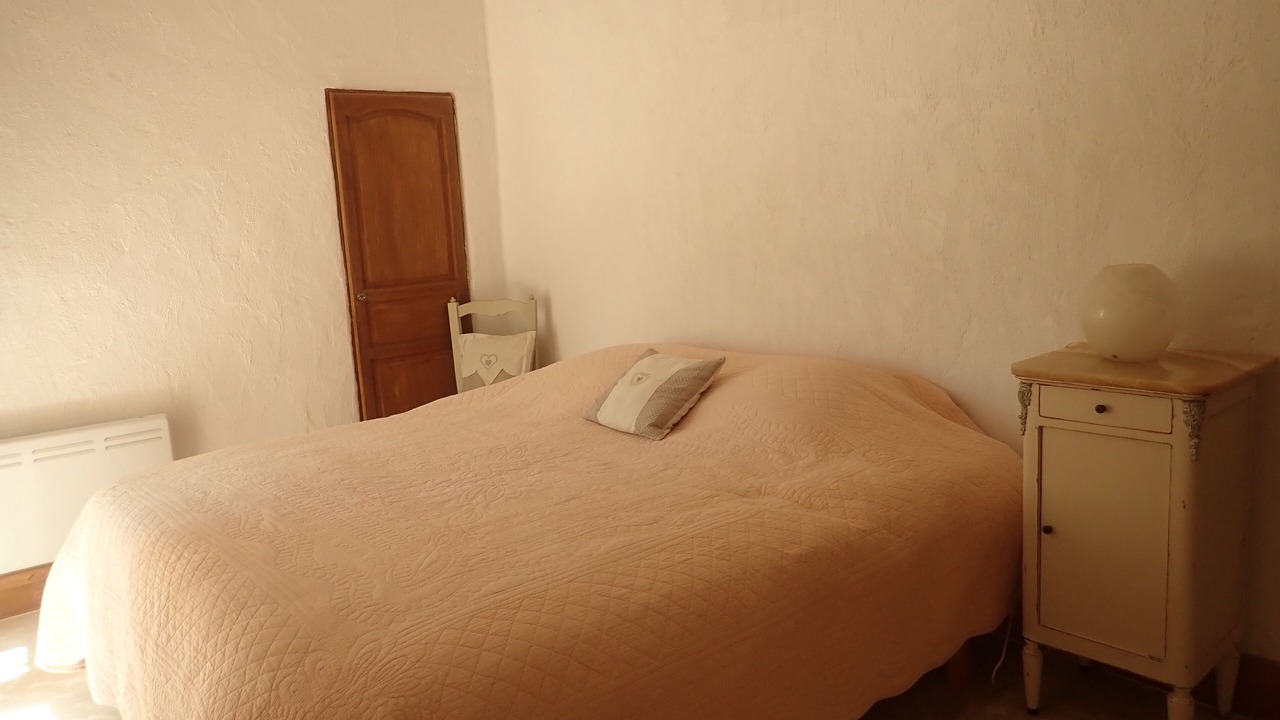 Photo of Bedroom in Aurons