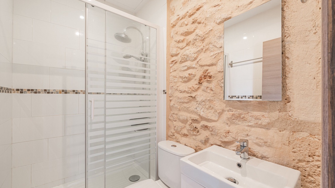 Photo of Bathroom in Llucmajor