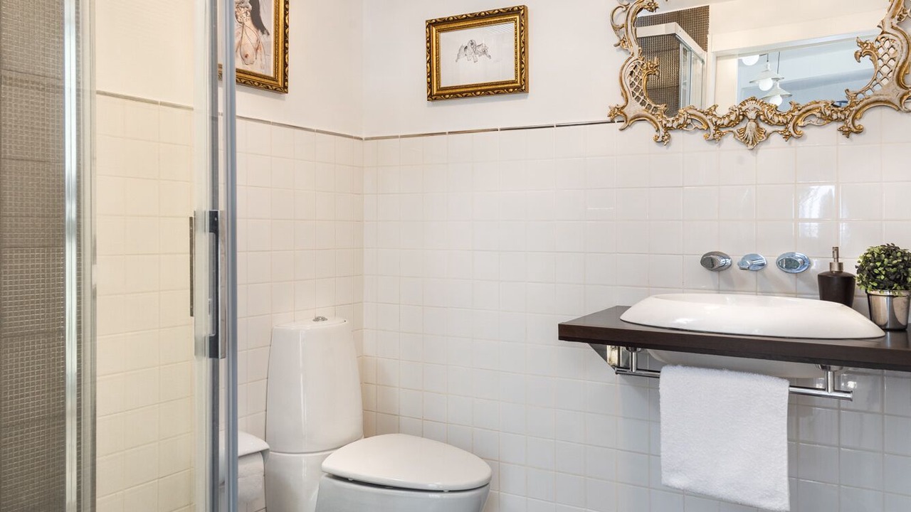 Photo of Bathroom in Alameda