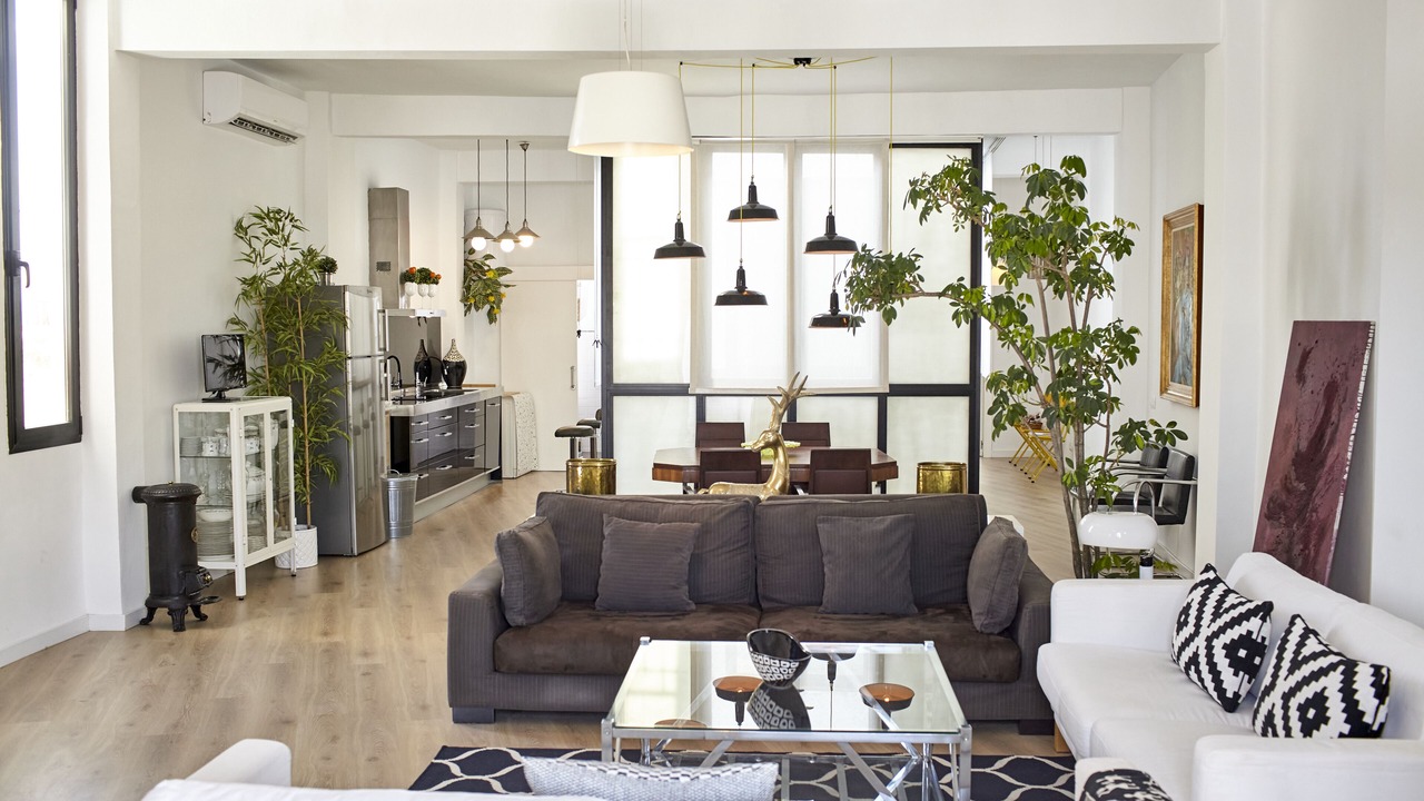 Photo of Livingroom in Alameda