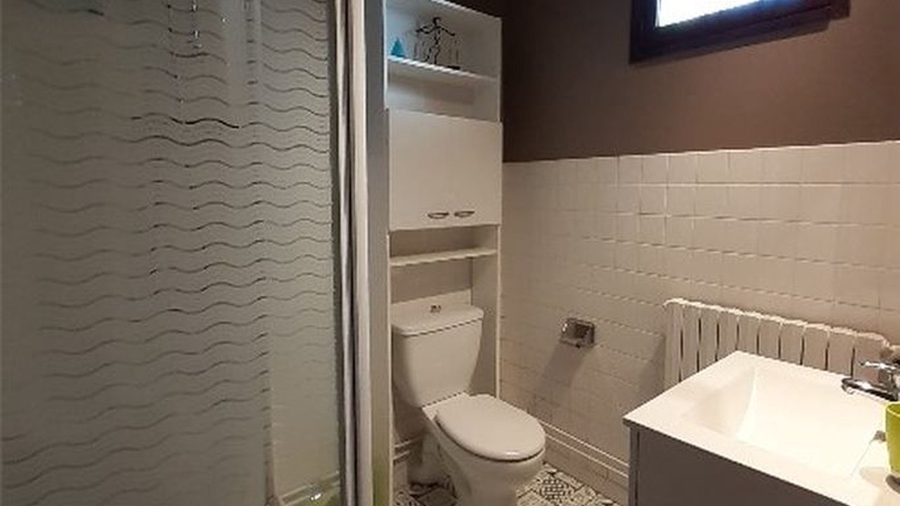 Photo of Bathroom in Campan