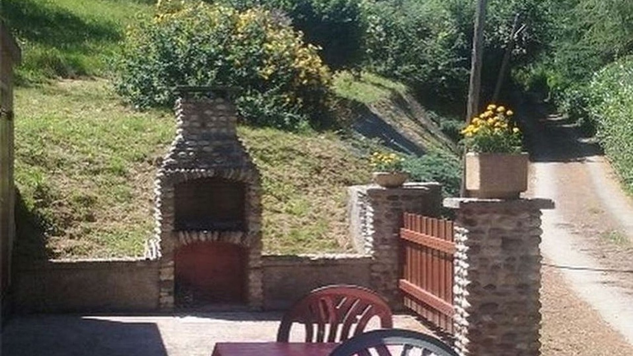 Photo of Outdoor in Campan