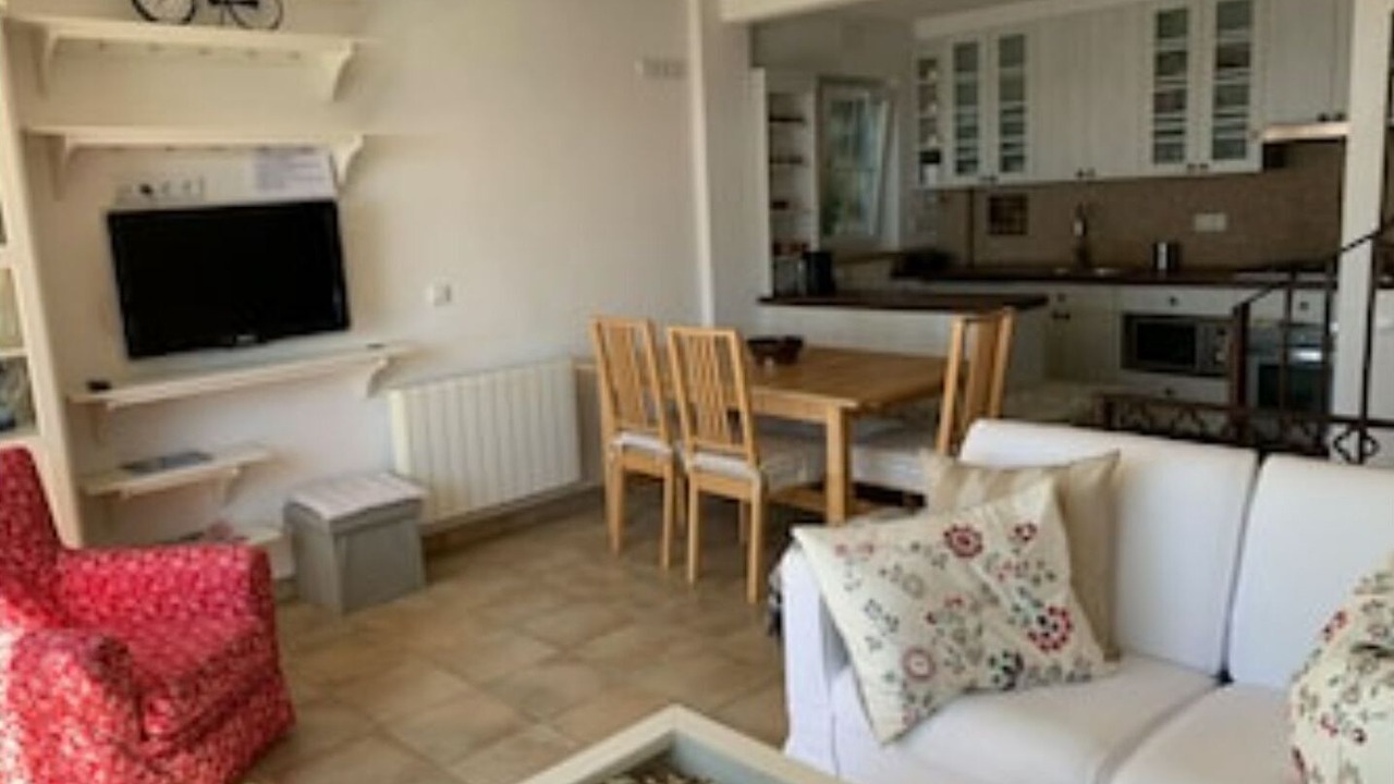 Photo of Livingroom in Saians