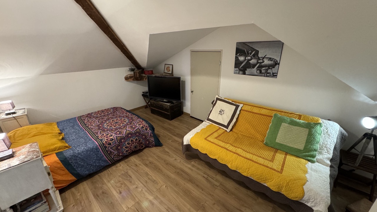 Photo of Bedroom in Orange