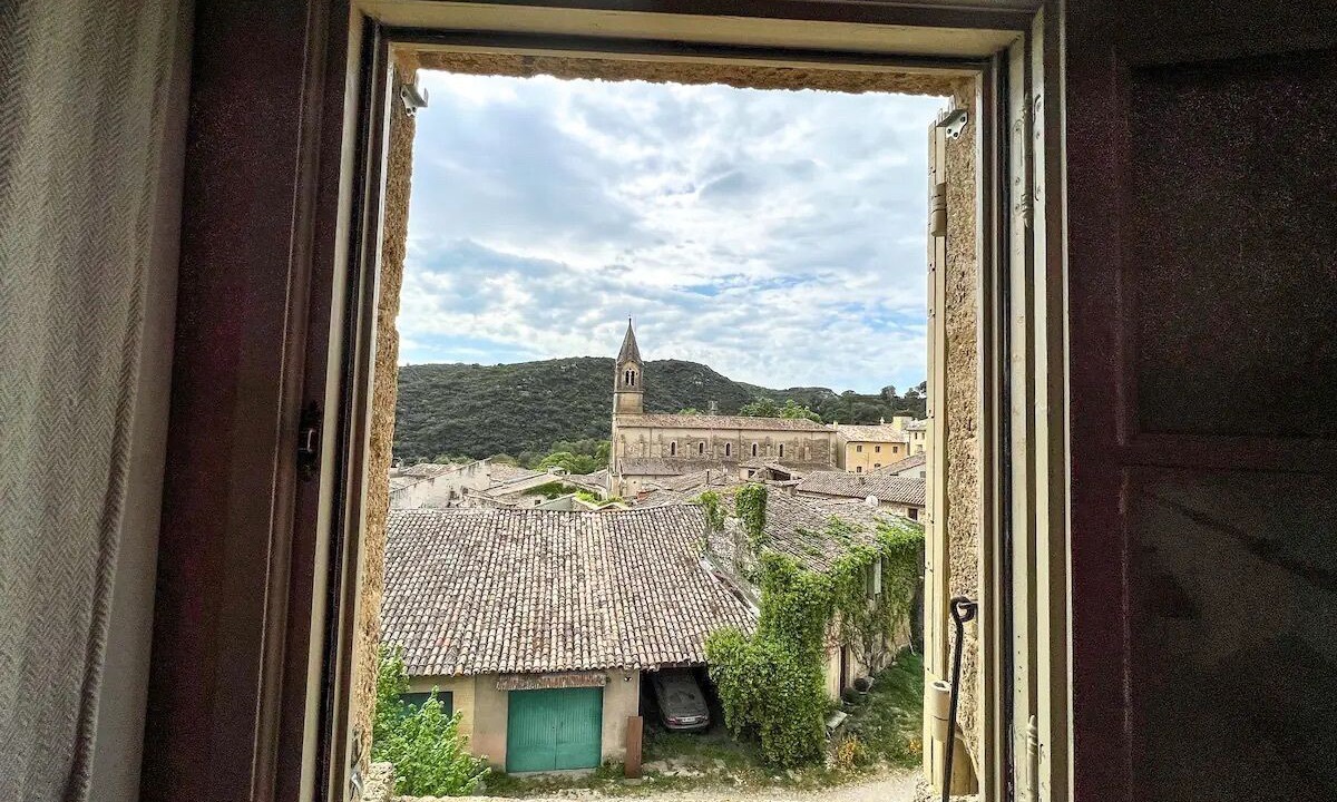 Photo of Others in Collias