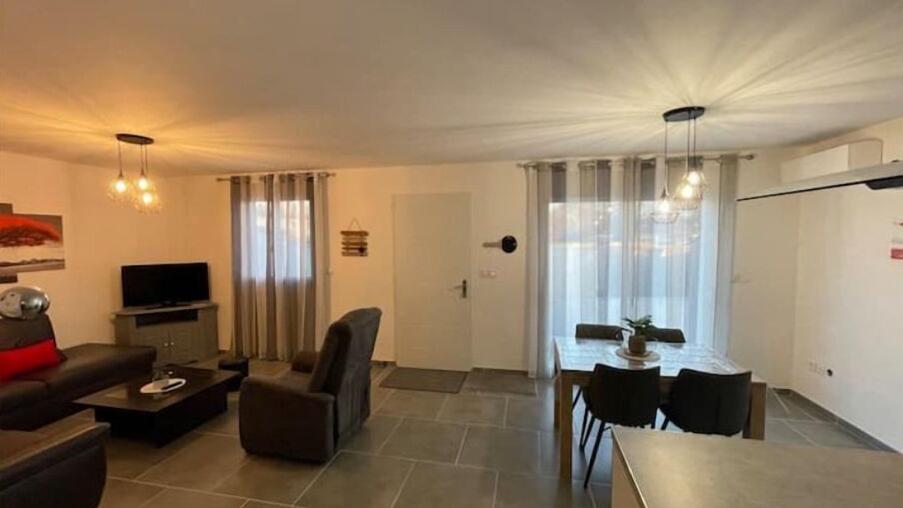Photo of Livingroom in Sorgues
