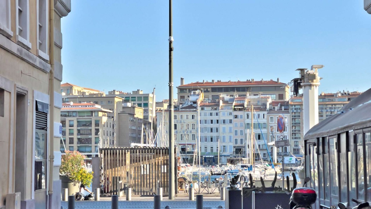 Photo of Outdoor in Palais de justice