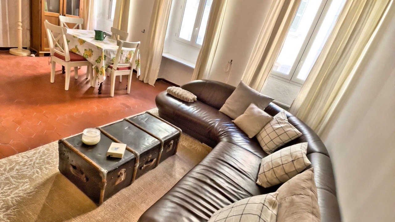 Photo of Livingroom in Palais de justice