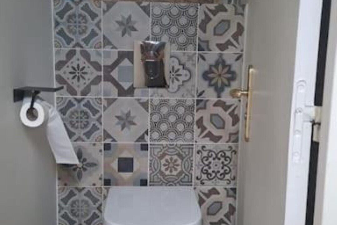 Photo of Bathroom in Montfavet