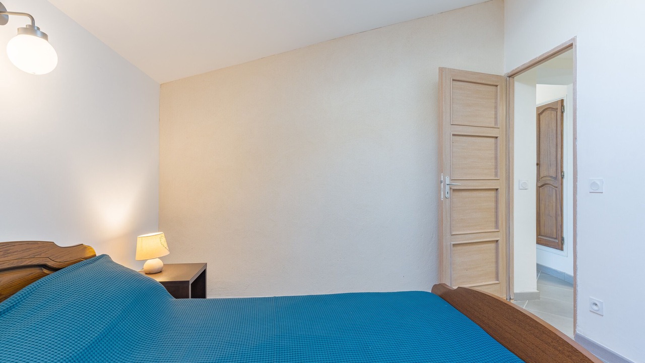 Photo of Bedroom in Charleval